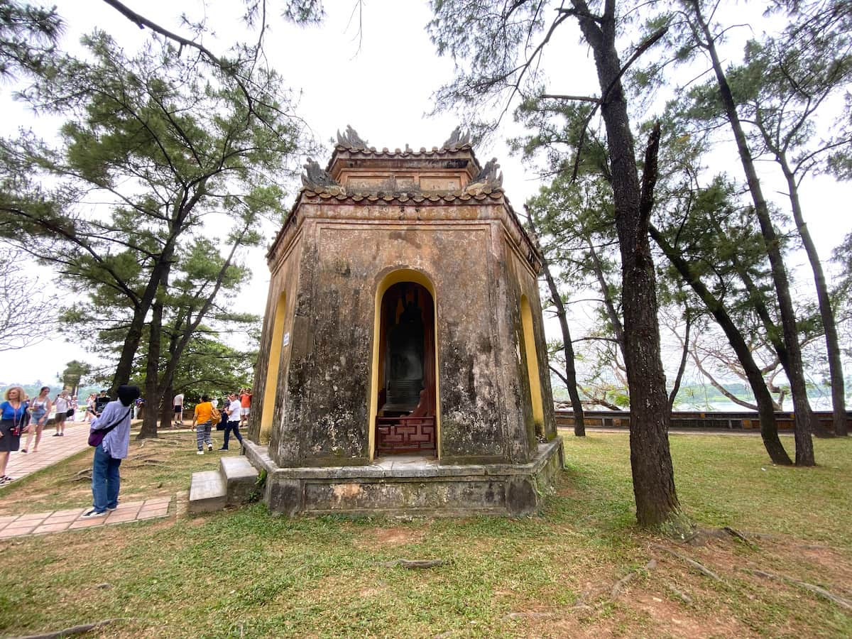 ティンエムー寺