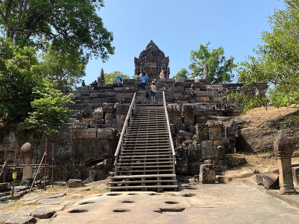 プレアヴィヒア寺院