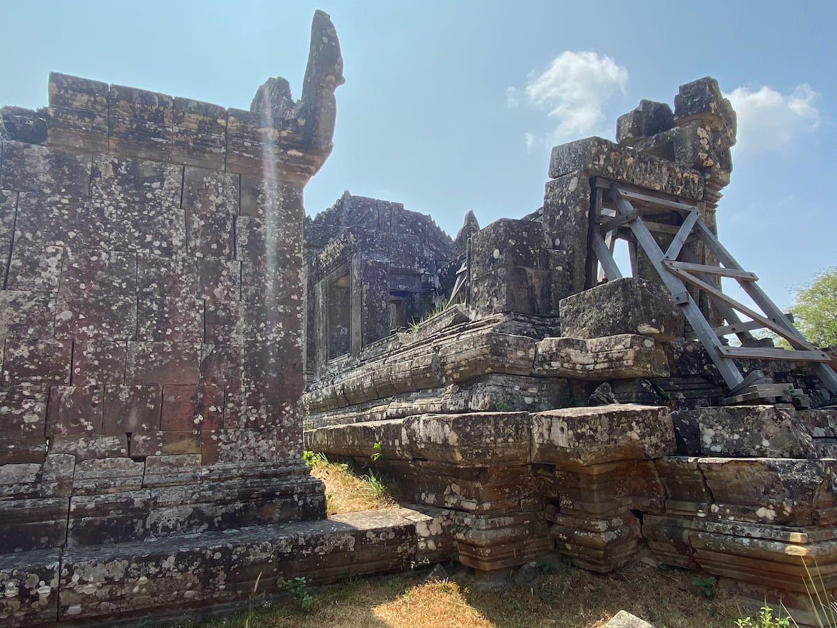 プレアヴィヒア寺院