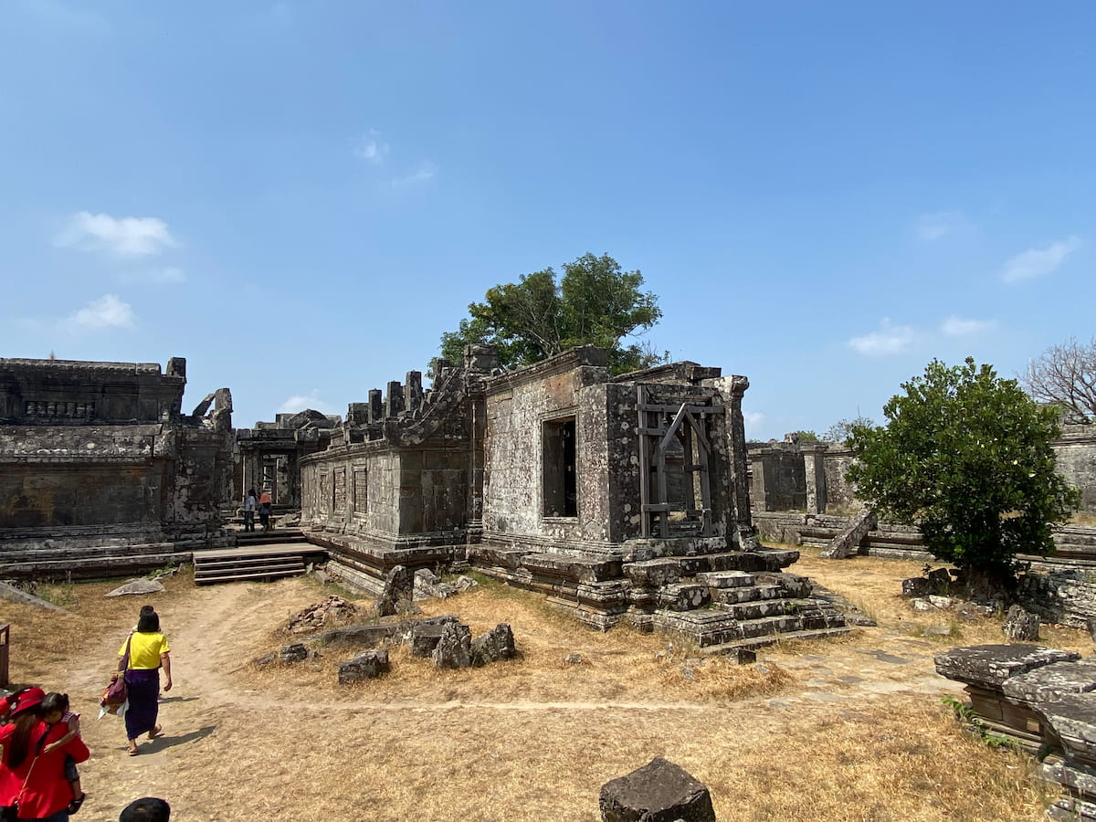 プレアヴィヒア寺院