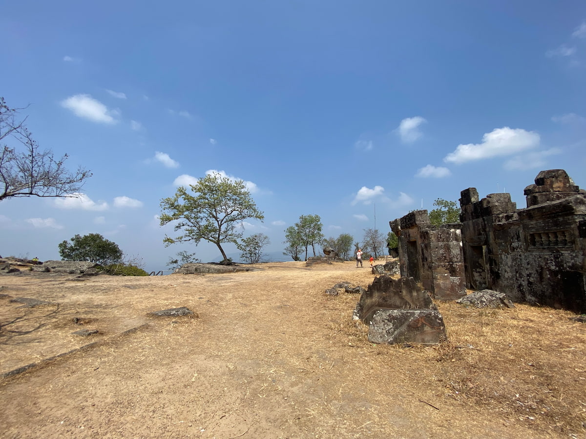 プレアヴィヒア寺院