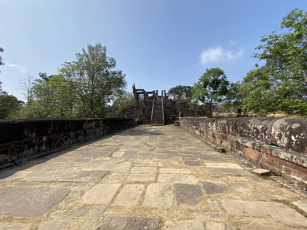 プレアヴィヒア寺院