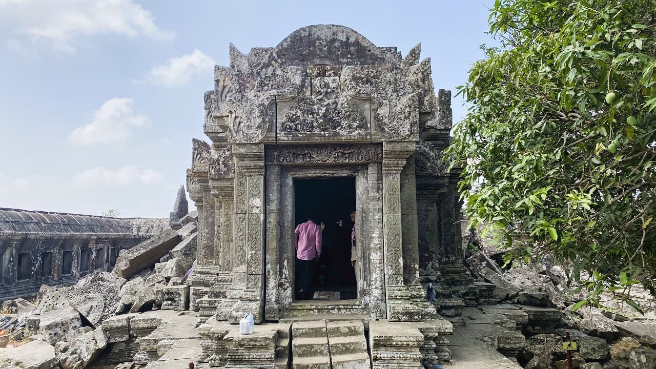 プレアヴィヒア寺院