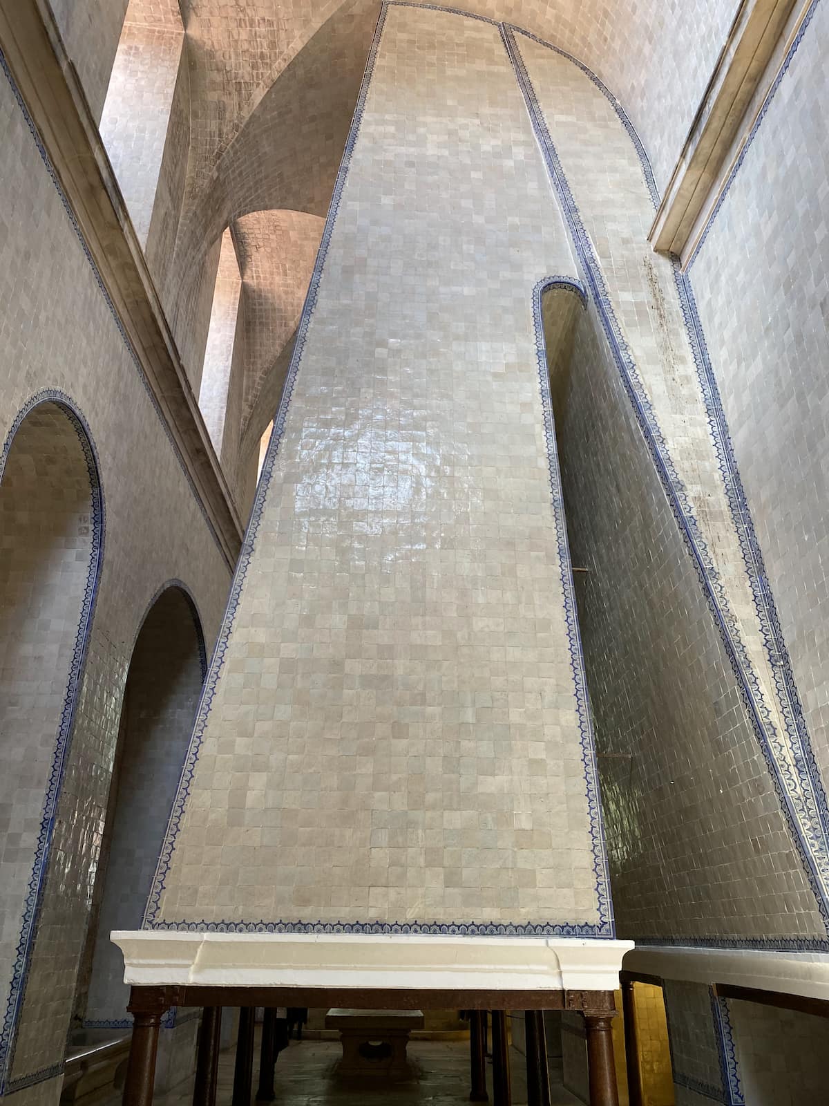 アルコバッサ修道院