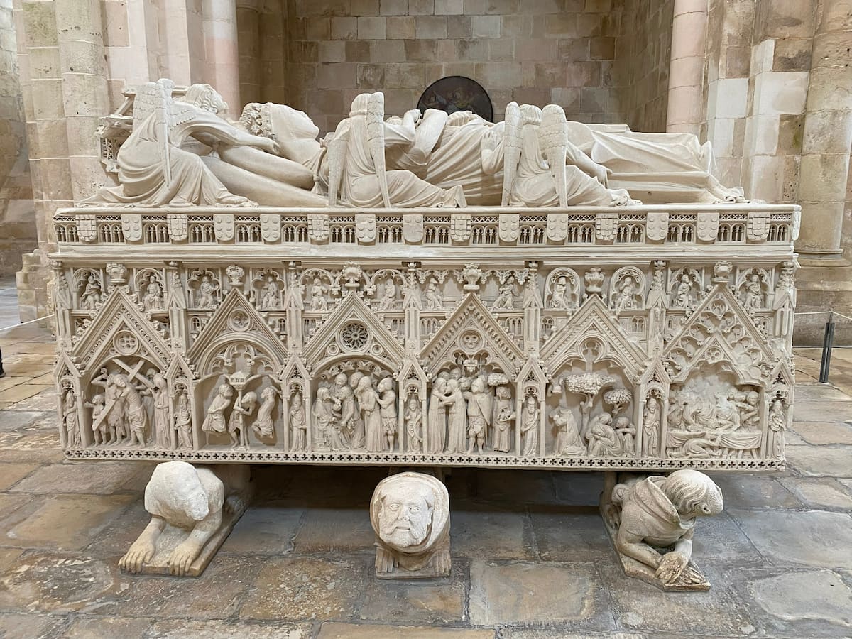 アルコバッサ修道院