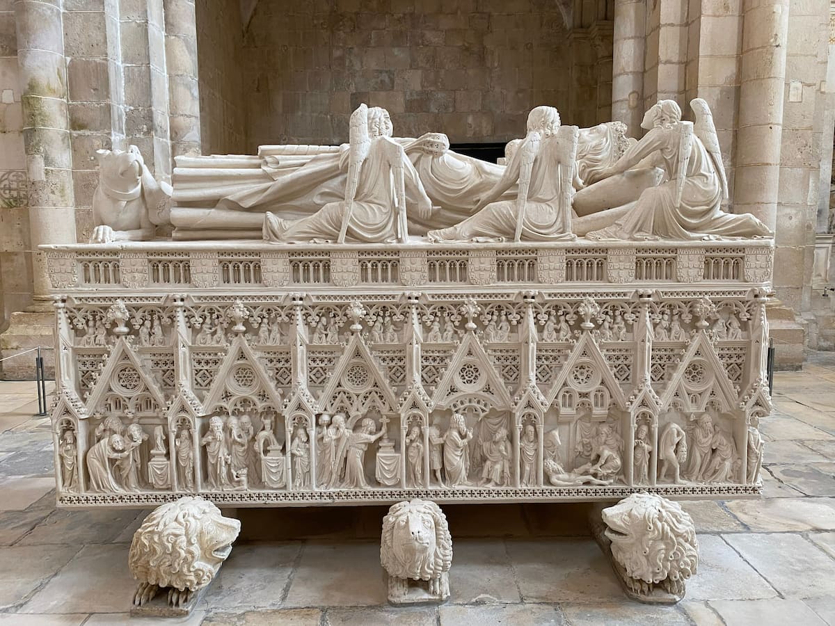 アルコバッサ修道院