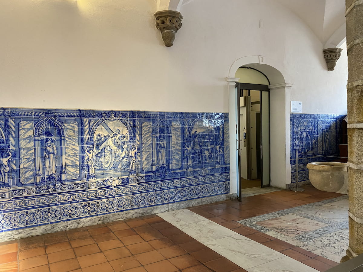 サンフランシスコ教会　エヴォラ