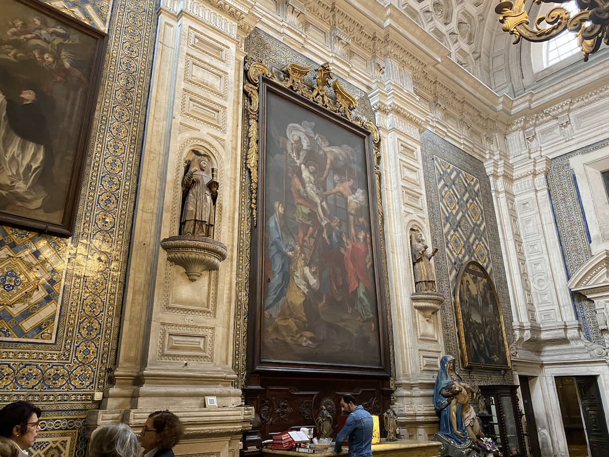 サンタ・クルース修道院