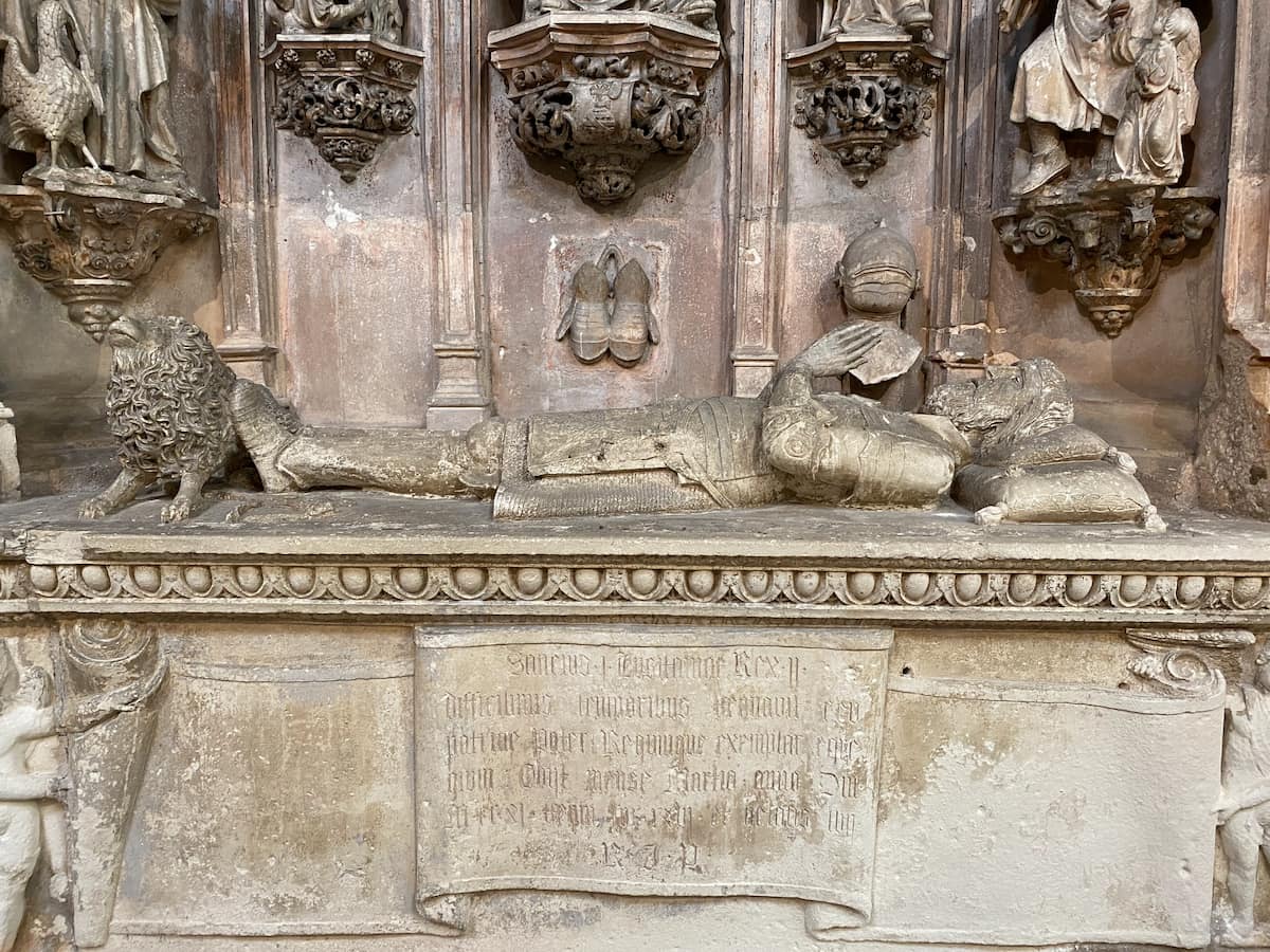 サンタ・クルース修道院