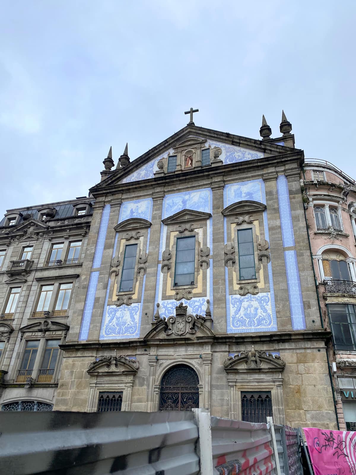 アズレージョの教会