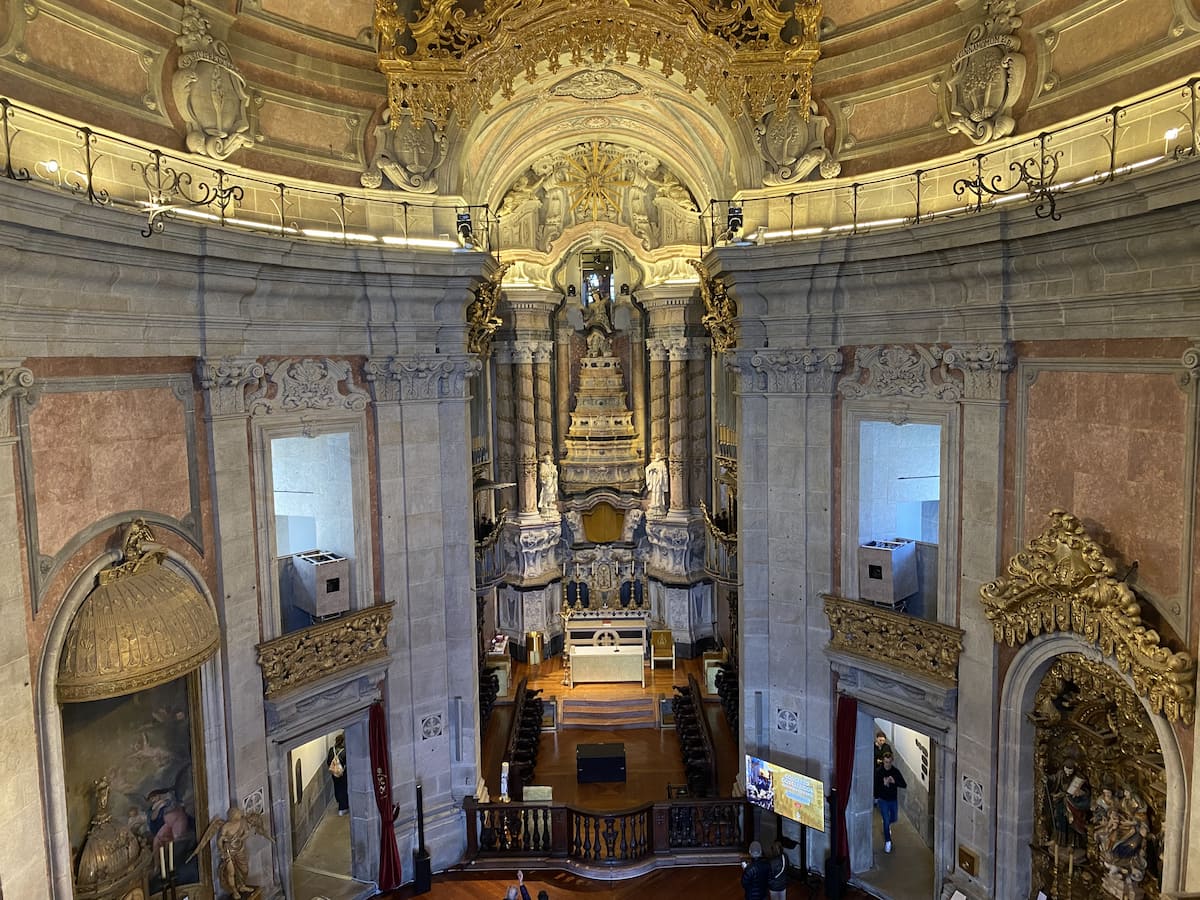 クレリゴス教会