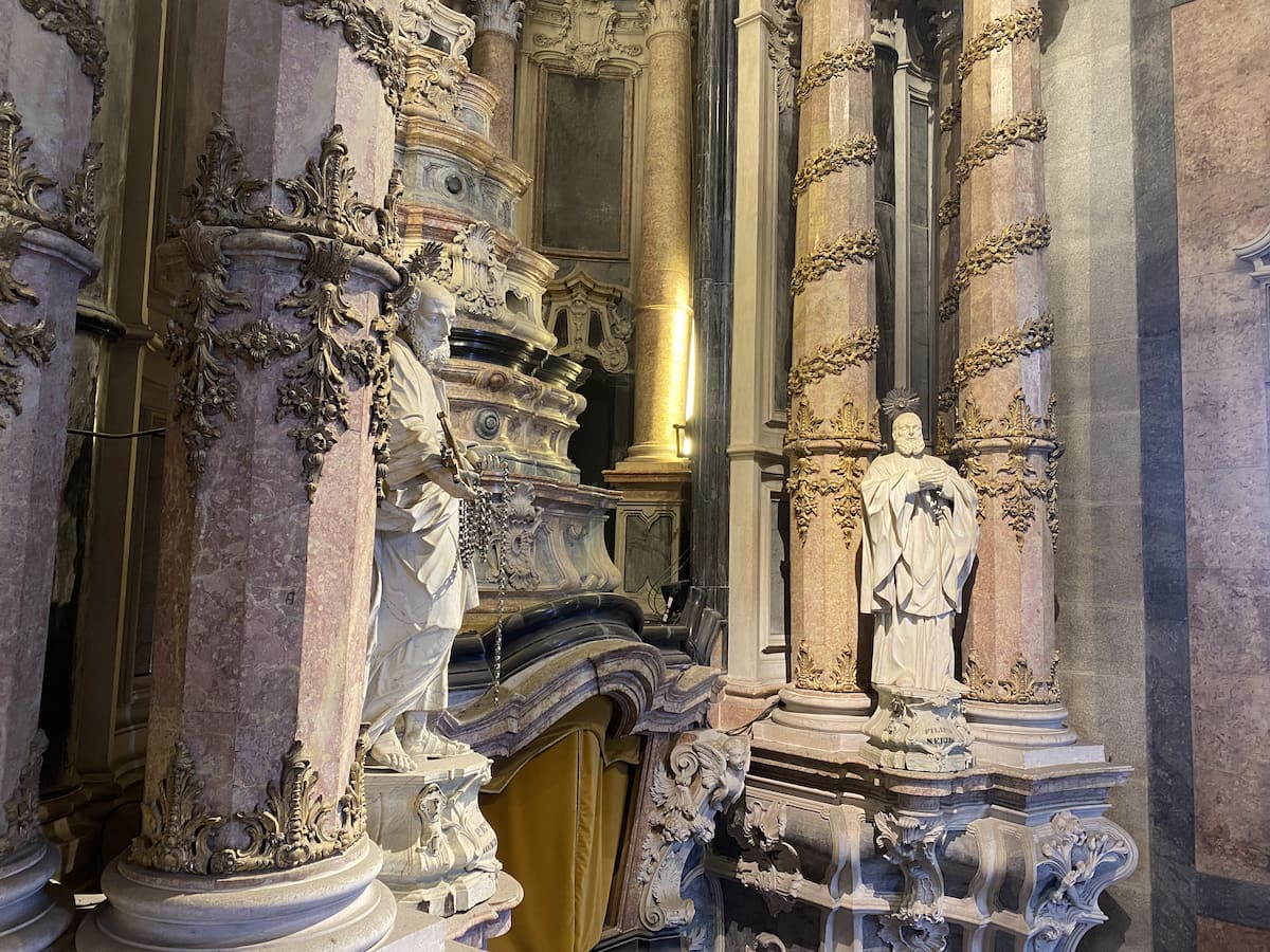 クレリゴス教会