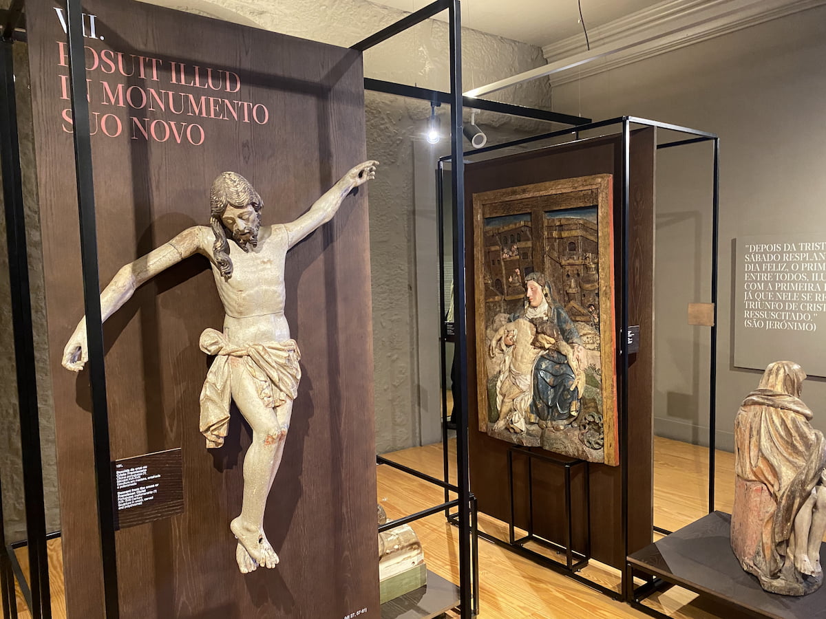 クレリゴス教会