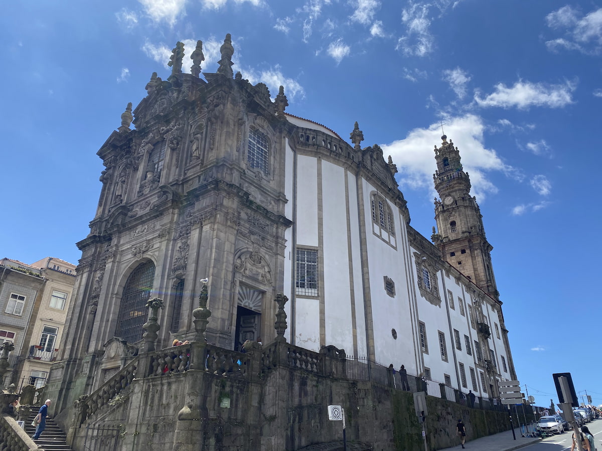 クレリゴス教会