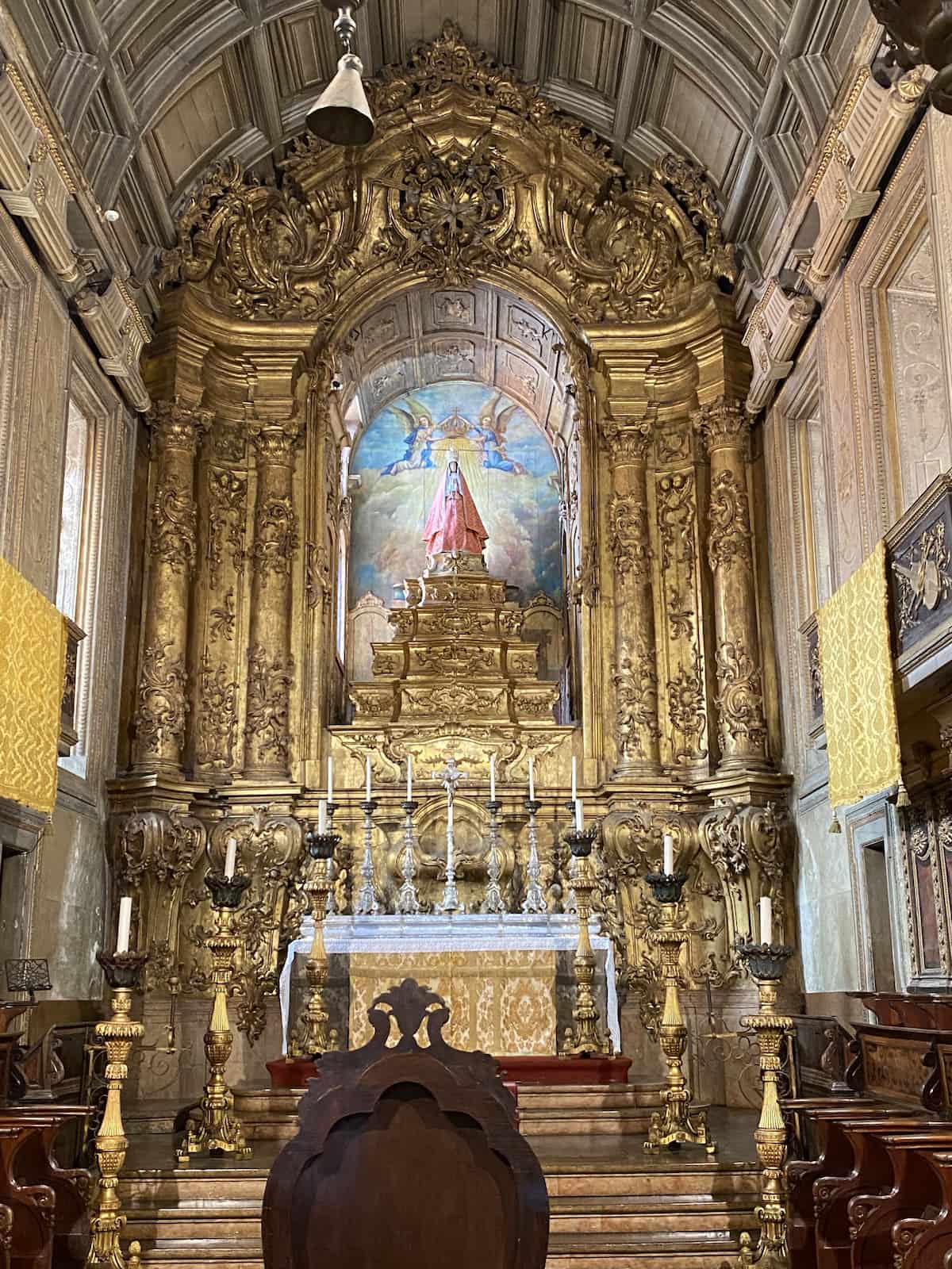 ギマランイス歴史地区とコウルス地区