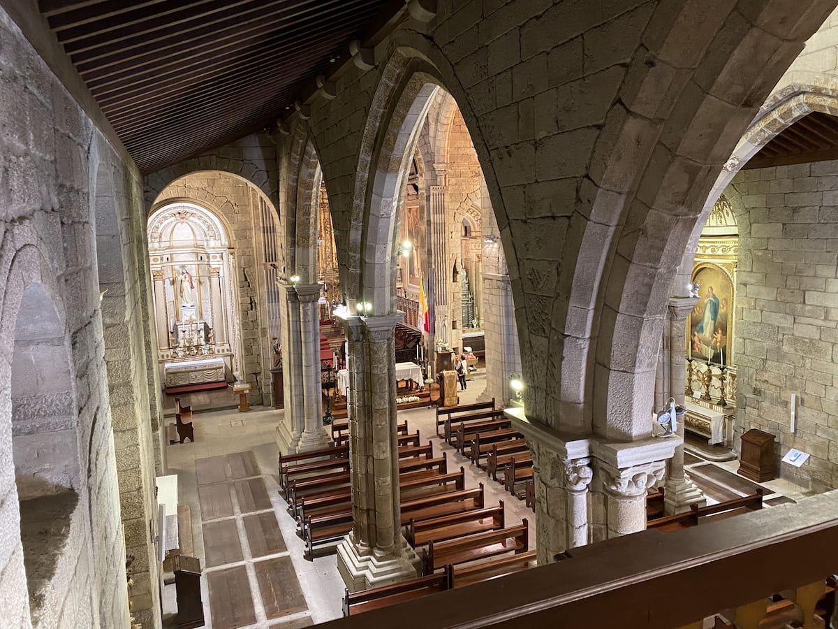 ギマランイス歴史地区とコウルス地区